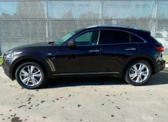 Образец цвета GAC MALBEC BLACK на автомобиле - №2