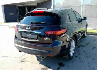 Образец цвета GAC MALBEC BLACK на автомобиле - №3