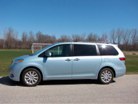 TOYOTA 8S4 | LIGHT SKY BLUE (ARCTIC FROST, LIGHT BLUE) 3