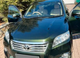 Образец цвета 6V4 DARK GREEN на автомобиле - №0