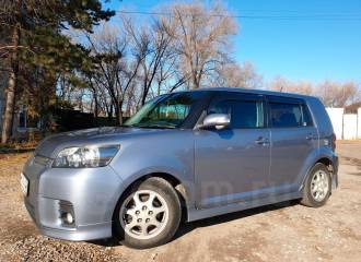 Образец цвета 8T4 BLUE на автомобиле - №2