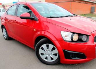 Образец цвета 71U SUPER RED на автомобиле - №0