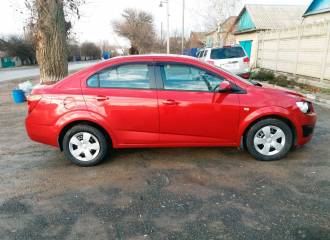 Образец цвета 06U FLAME RED на автомобиле - №1