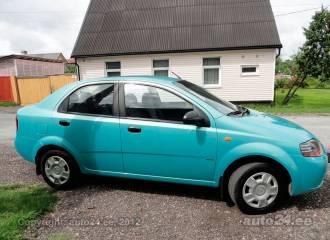 Образец цвета 03U AQUA GREEN на автомобиле - №1