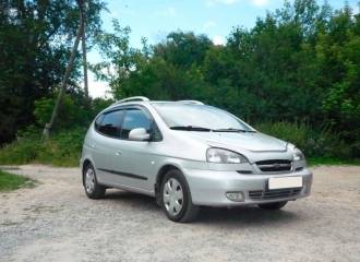 Образец цвета 92U POLY SILVER на автомобиле - №3