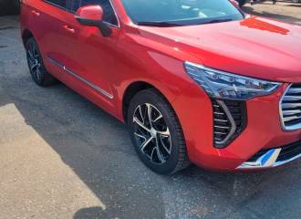 Образец цвета 1Y MARS RED на автомобиле - №2