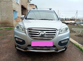 Образец цвета SILVER на автомобиле - №0