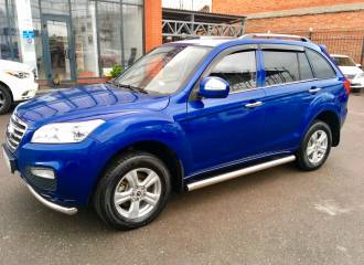 Образец цвета BLUE на автомобиле - №1