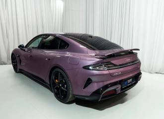 Образец цвета P01 PURPLE на автомобиле - №2