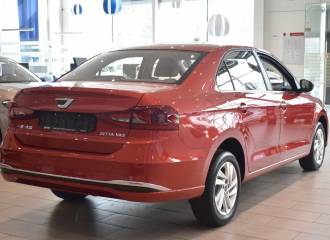 Образец цвета LA3X SUNSETRED на автомобиле - №3