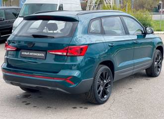 Образец цвета LR6Z PFAUENGRUEN на автомобиле - №3