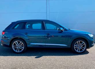 Образец цвета LV5Z GALAXISBLAU на автомобиле - №2