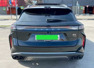 Образец цвета CM ENDLESS BLACK на автомобиле - №3