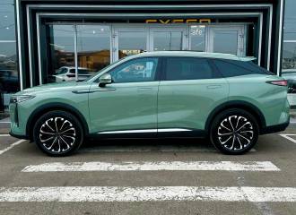 Образец цвета SM METEOR GREEN на автомобиле - №2