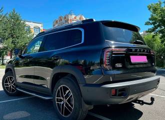 Образец цвета ZI SPACE BLACK на автомобиле - №3