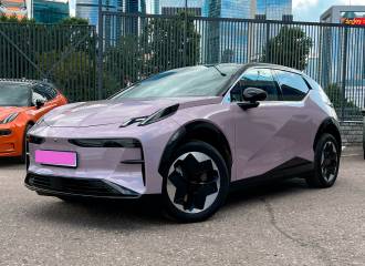 Образец цвета E44 PINK на автомобиле - №1