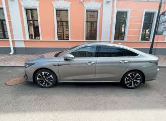 Образец цвета KX СЕРЕБРИСТЫЙ СЕРЫЙ на автомобиле - №1