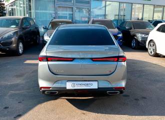 Образец цвета GD СЕРЫЙ МЕТАЛЛИК на автомобиле - №3