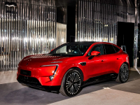 AVATR AV2 | ADMIRE RED (慕红) 2