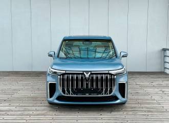 Образец цвета GREEN CLOUD GREY на автомобиле - №0